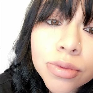 Meet your Posher, Myra